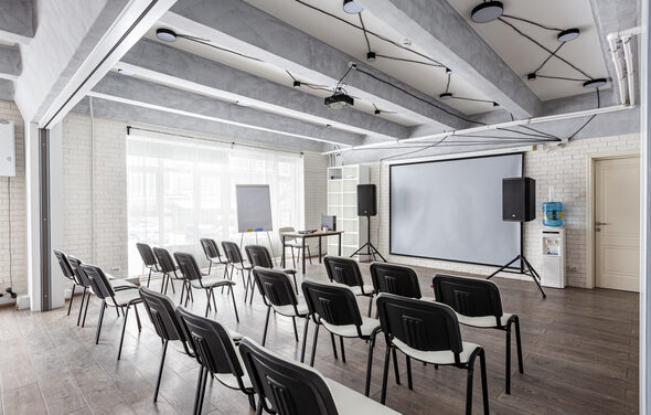 Дизайнерский конференц-зал 80 кв. метров