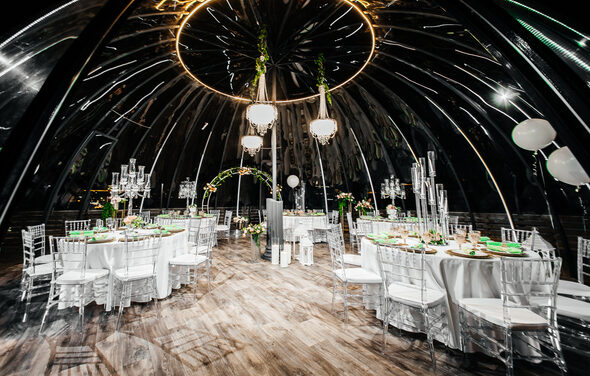 Igloobar. Просторный купол на крыше