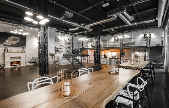 Casa Picassa. Огюст Роден Дизайнерский двухуровневый зал