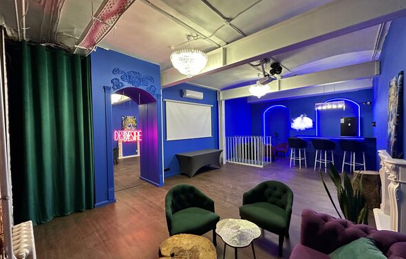 Лофт-зал с двумя комнатами