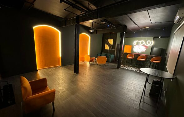 Атмосферный лофт-зал