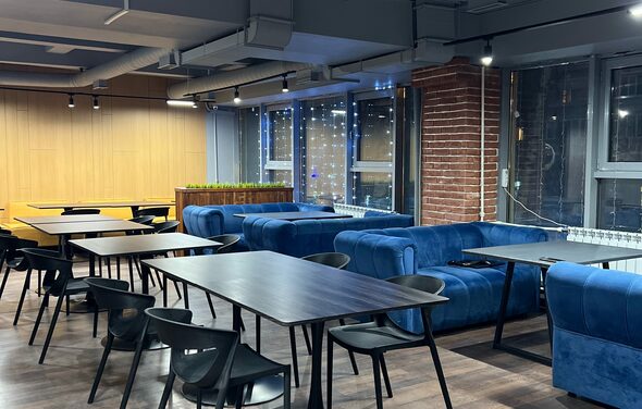 Просторное антикафе