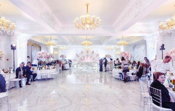 Банкетный зал в стиле классицизм