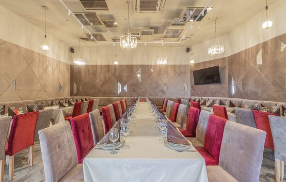 Мраморный банкетный зал