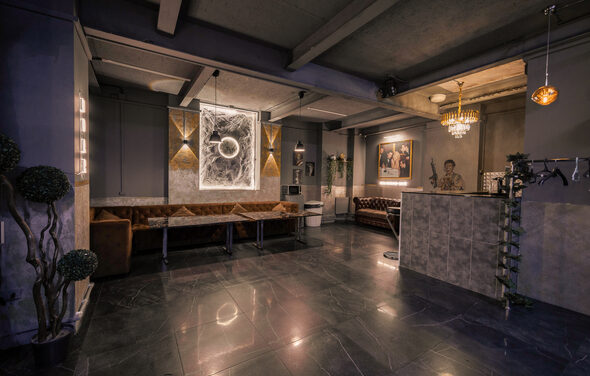 Зал Noar. Эстетичный лофт 