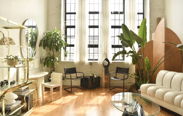 Art Deco Light and Airy at Homeyloft