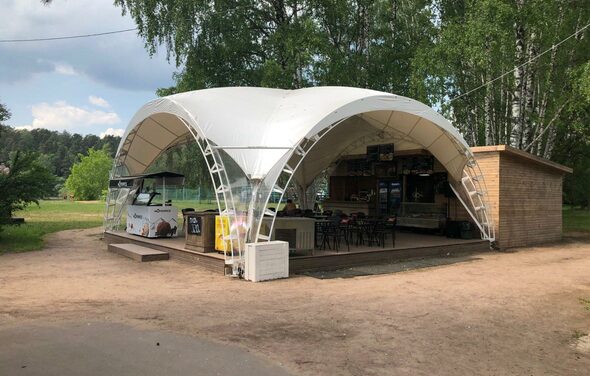 Шатер и огромная территория до 1000 человек