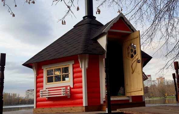 Гриль Домик на Большом Головинском пруду