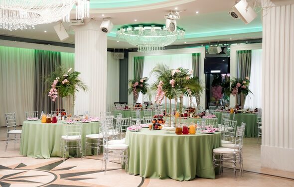 Роскошный зал для банкета