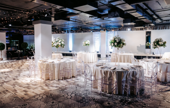 Marseria. Светлый банкетный зал