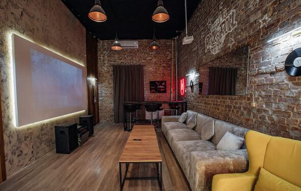 Рокстар. Брутальный лофт с рок атрибутикой