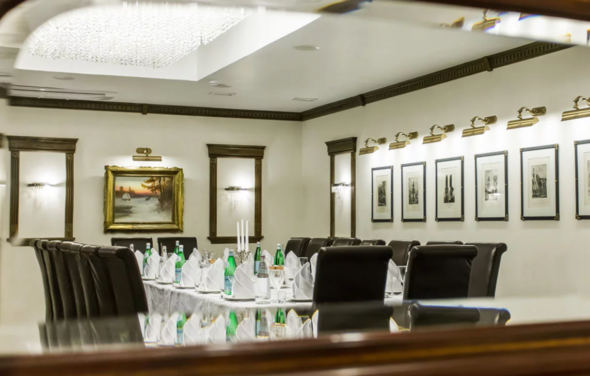 Кабинет-Портрет. Вип банкетный зал