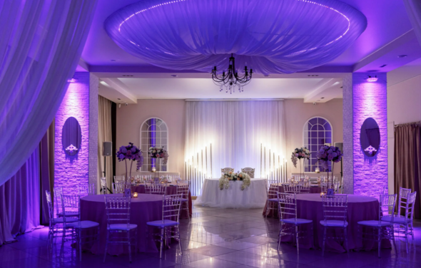 Creme De La Creme. Светлый банкетный зал