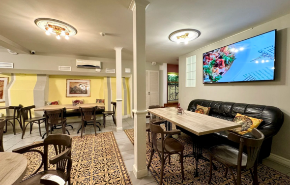 Андеграунд. Банкетный зал в светлых тонах