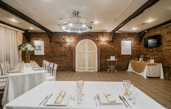 Кирочный двор. Банкетный зал в стиле лофт