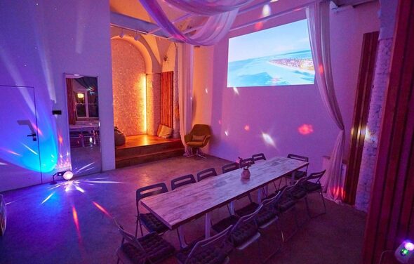 Малый светлый лофт для мероприятий