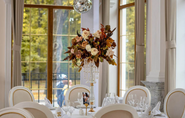 Romanoff's. Современный банкетный зал