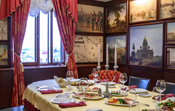 Амбассадор. Аристократический банкетный зал