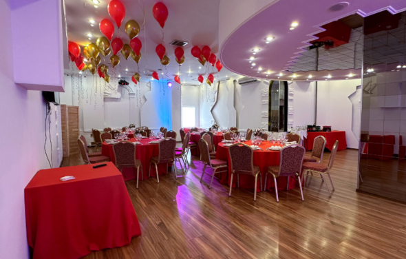 Casa De Gusto. Просторный банкетный зал