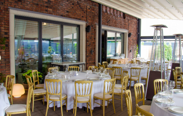 OXUS. Летняя веранда для банкетов