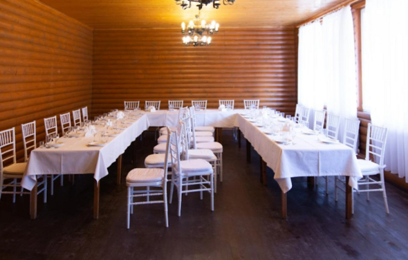 Раздолье. Банкетный зал в русском стиле