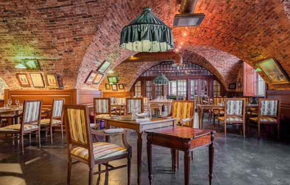 Старая Таможня. Атмосферный банкетный зал 