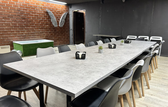 Брутальный лофт с крыльями, как в Дубае