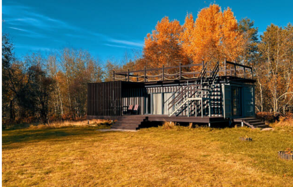 Современный трехкомнатный коттедж