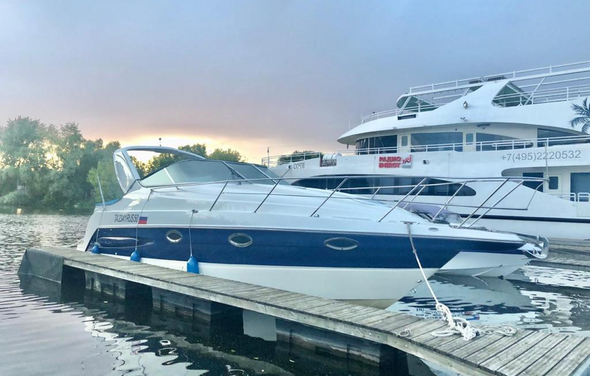 Круизный катер с каютой на 7 человек