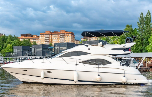 Яхта в аренду для отдыха