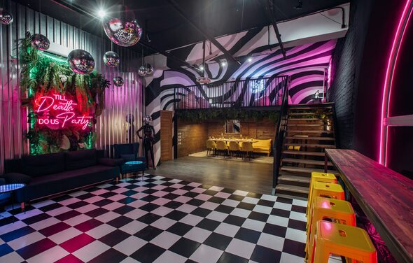 Оушен Драйв. Двухуровневый лофт в стиле диско