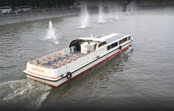 Прогулочный теплоход для мероприятий