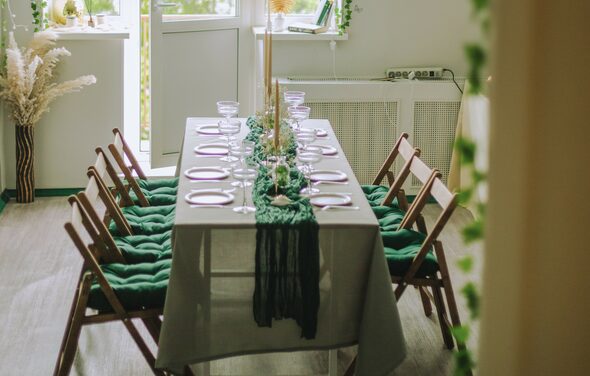 Encanto Studio. Светлая студия с балконом