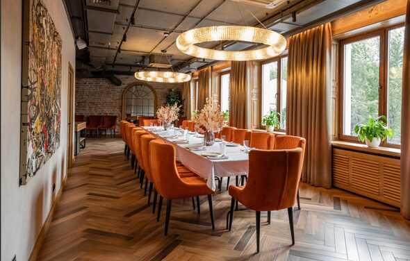 Банкетный зал Угли на втором этаже