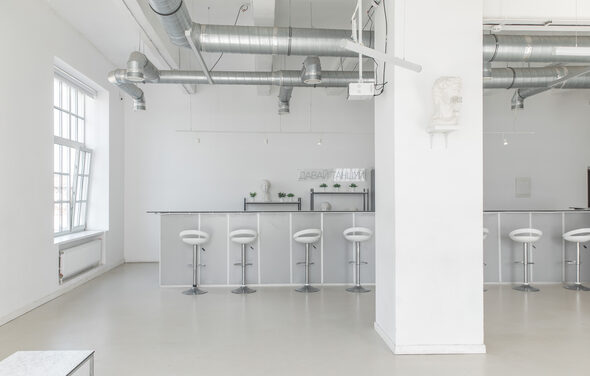 Вайт. Элегантный лофт для мероприятий