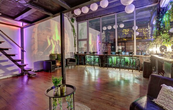 Лофт Зеркальный