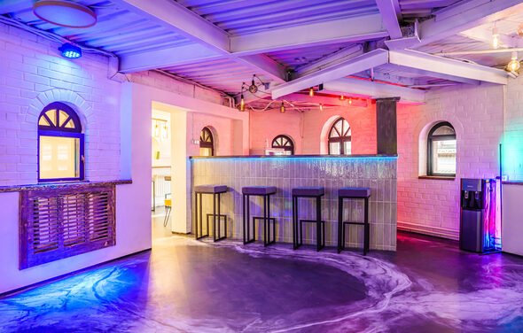 Лофт с террасой на территории Измайловского Вернисажа