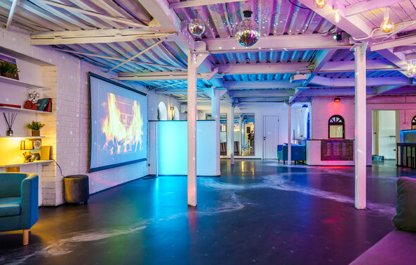 Лофт с террасой на территории Измайловского Вернисажа