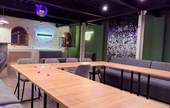 Maybe Loft. Зал Olive