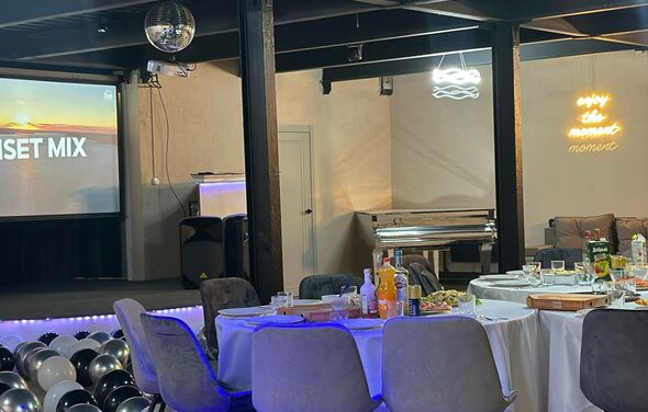 Maybe Loft. Зал Moment