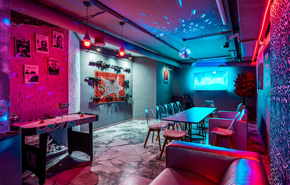 Оружейный лофт КАРБОН