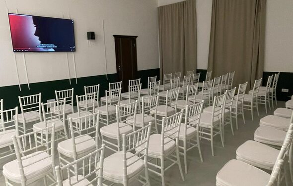 Стильная площадка Суворов холл