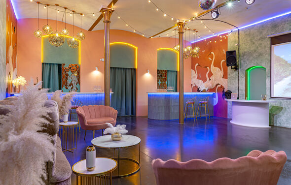 Лофт Мемфис. Зал в итальянском стиле