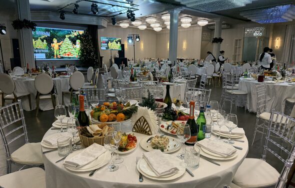 Эдели. Просторный зал для мероприятий