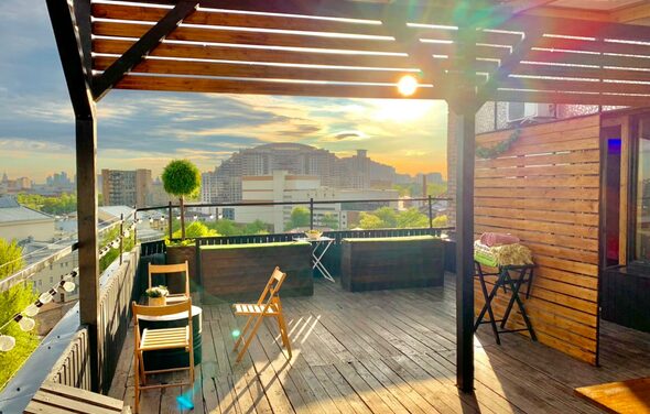 Панорамный лофт с выходом на крышу