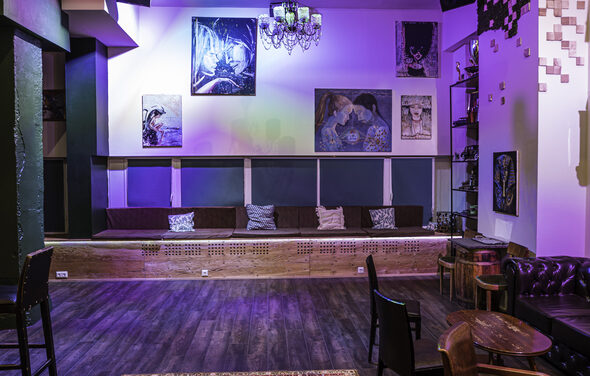 Лофт для вечеринок с коктейльным баром 