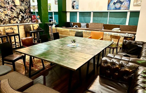 Лофт для вечеринок с коктейльным баром 