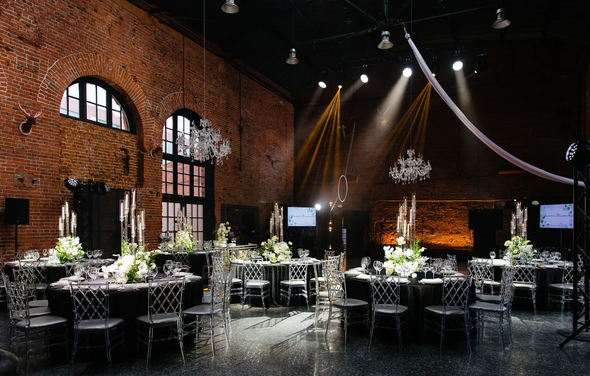 Loft Hall (Лофт Холл)