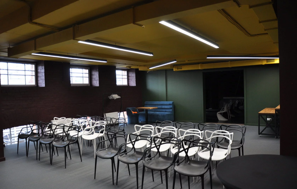 Пространство Весна. Жёлтый зал