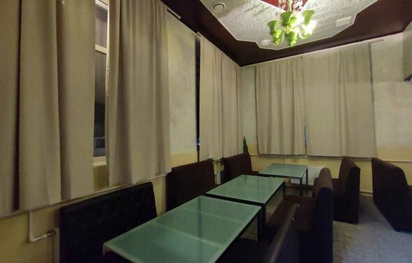 Светлый зал с играми